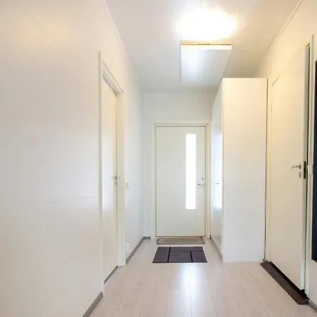 Convenient For 4 With Sauna Huoneisto Porvoo